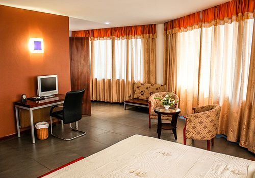 Maxlot Hotel アクラ エクステリア 写真