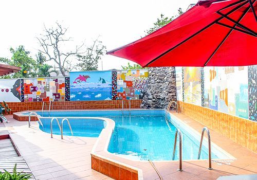 Maxlot Hotel アクラ エクステリア 写真